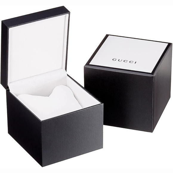 Gucci watch YA133206 Interlocking 42mm Red and Green Pattern Strap Unisex Watch - Picture 11 of 12